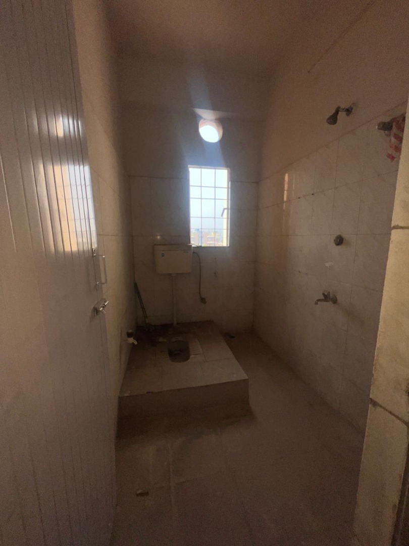 Unfurnished 3bhk in Bamunimaidan, Guwahati, Assam, India for Rent